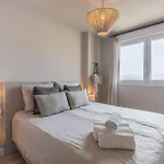 Malaga Skyline 5 Pool & Parking Free